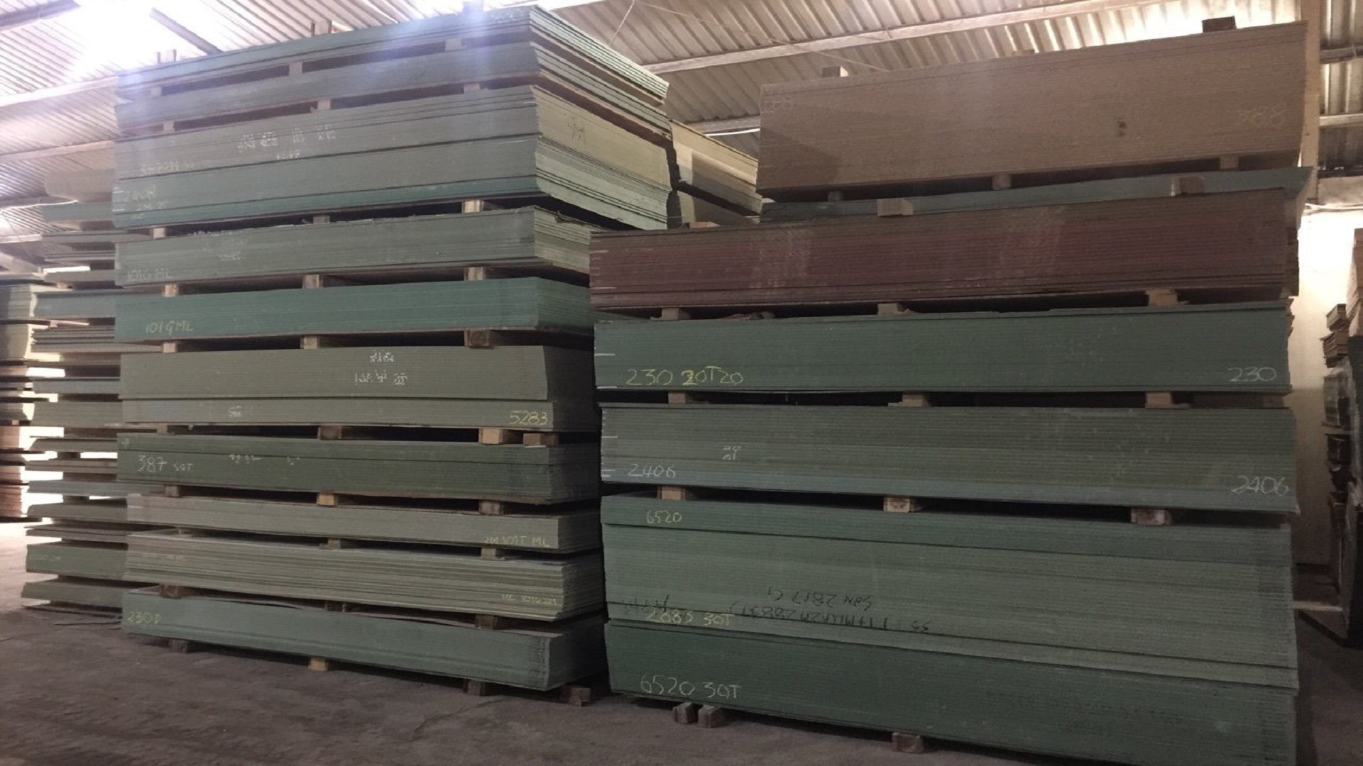Sản phẩm mới tại Đại lý gỗ công nghiệp Túy Hoa
